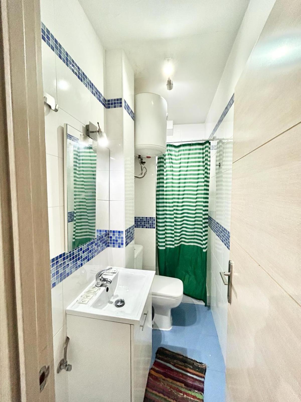 Madrid Rio Antonio Lopez Aアパートメント エクステリア 写真